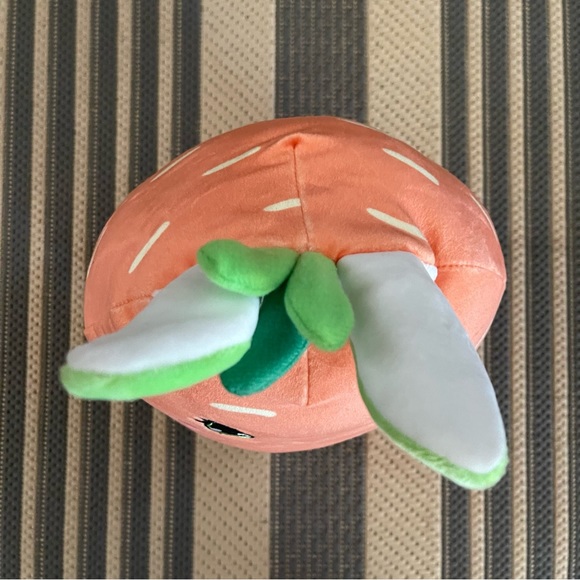 Squishmallows | Caroleena the Carrot 8” - Picture 4 of 4